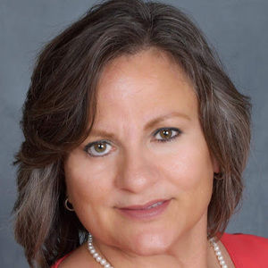 Meet your Posher, Leticia